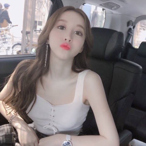 张家港荤店KTV陪唱公主哪家开放